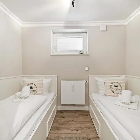 Haus-Kaept-N-Hein-Cors-Whg 6 *